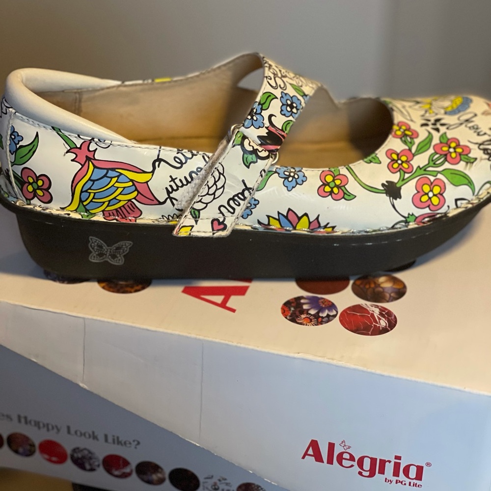 Clogs